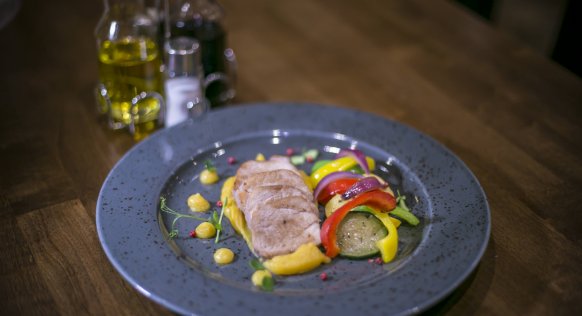 restaurant9