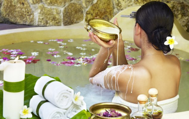 Ayurveda jetzt preiswert online buchen Ayurveda Bad