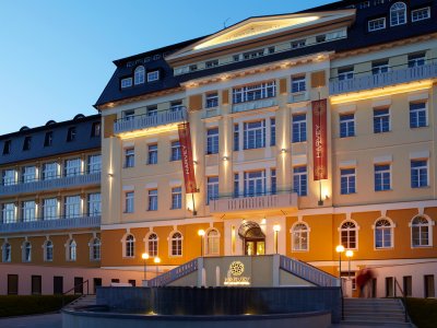 Kurhotel Harvey inkl. 12 Kuranwendungen und Haustürtransfer Kurhotel Harvey