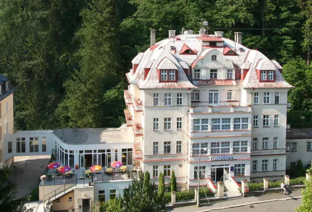Lázeňská léčebna Mánes