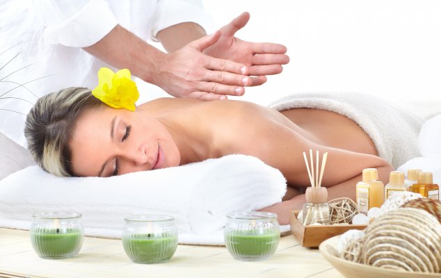 Buchen Sie jetzt eine Wellnessmassage Wochenende über VisitSpa Wellnessmassage
